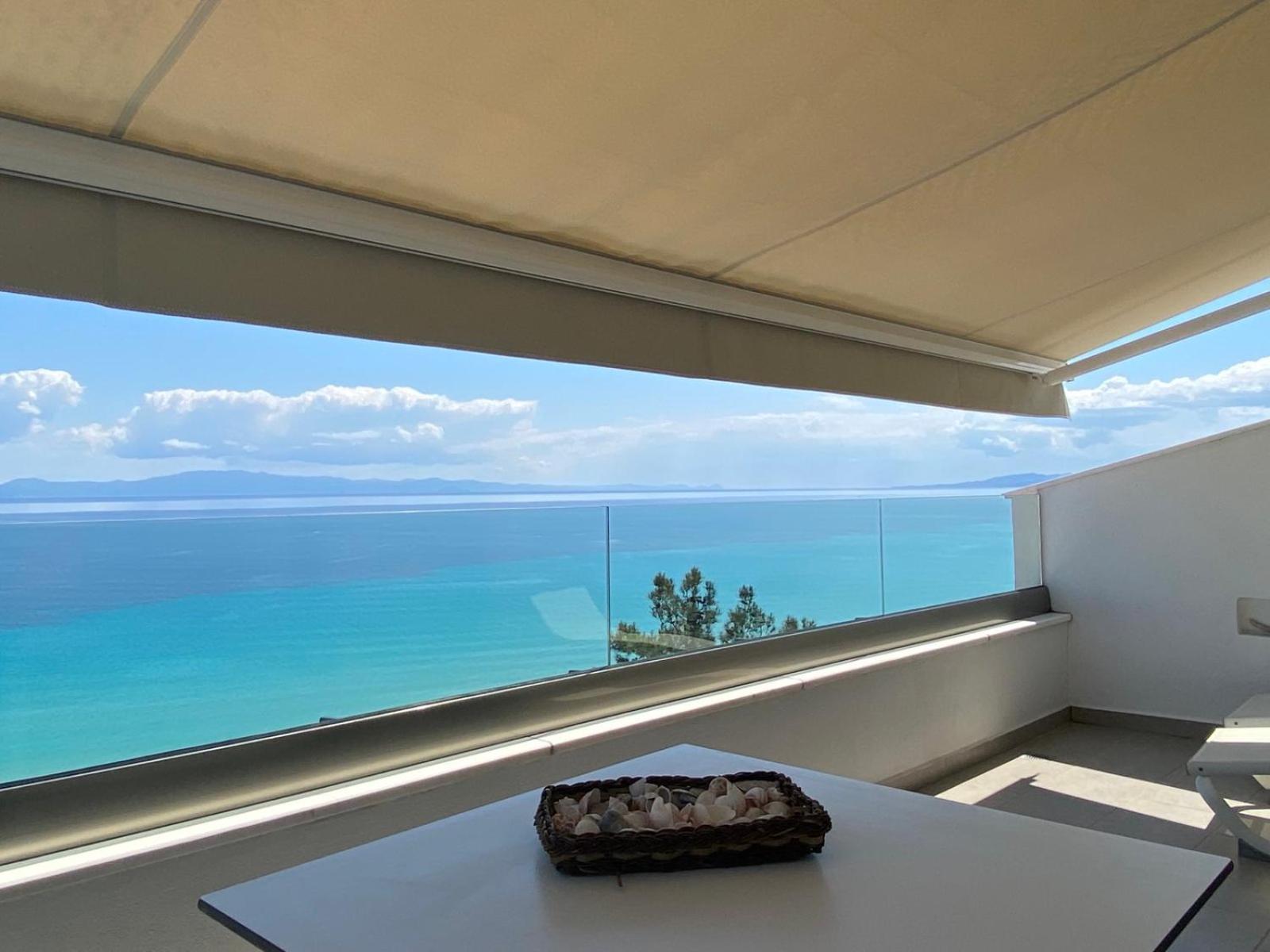 Myrto 's Sea View Apartment